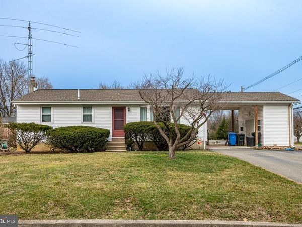 3050 ELM ROAD, READING, PA 19605