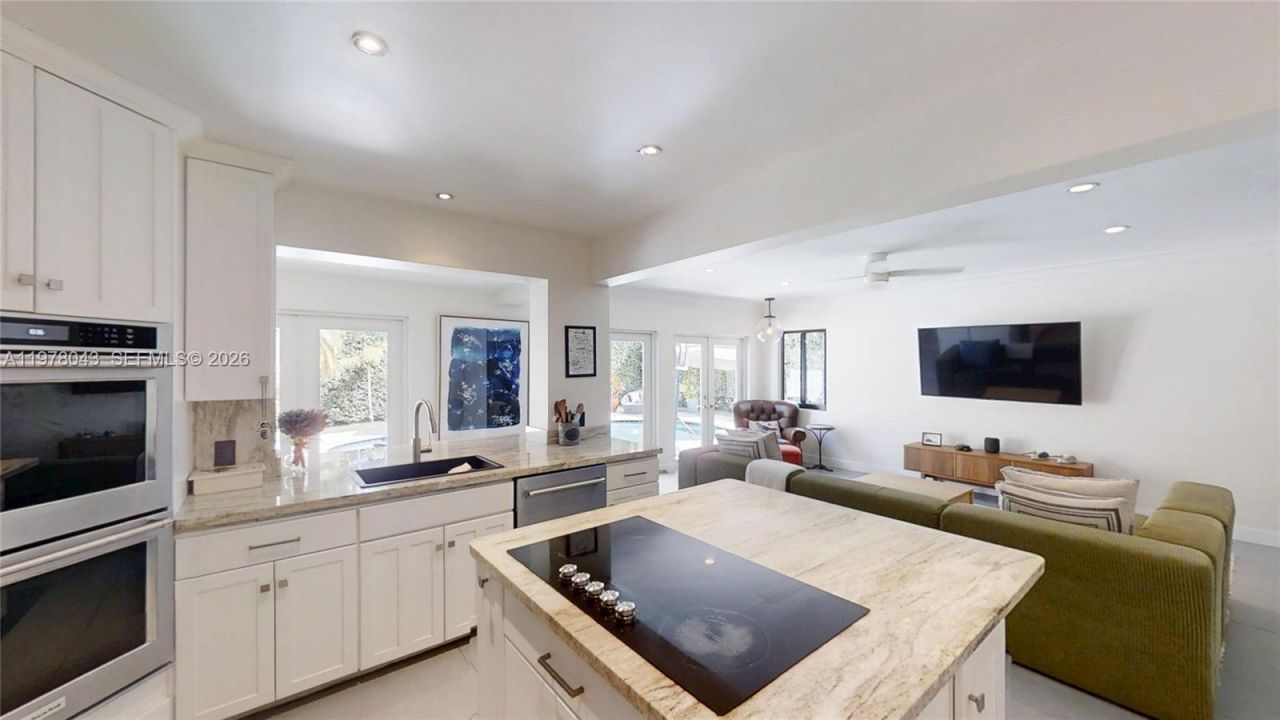 1131 NE 97th St, Miami Shores, FL 33138 Photo