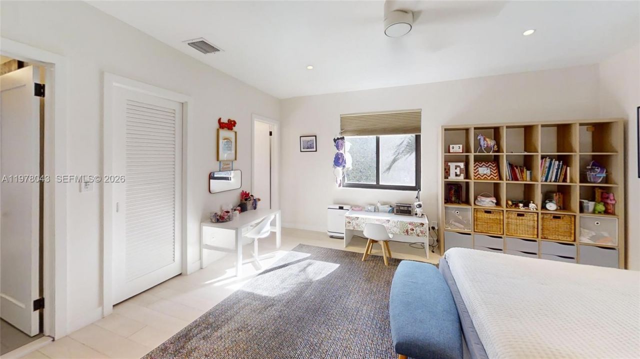 1131 NE 97th St, Miami Shores, FL 33138 Photo