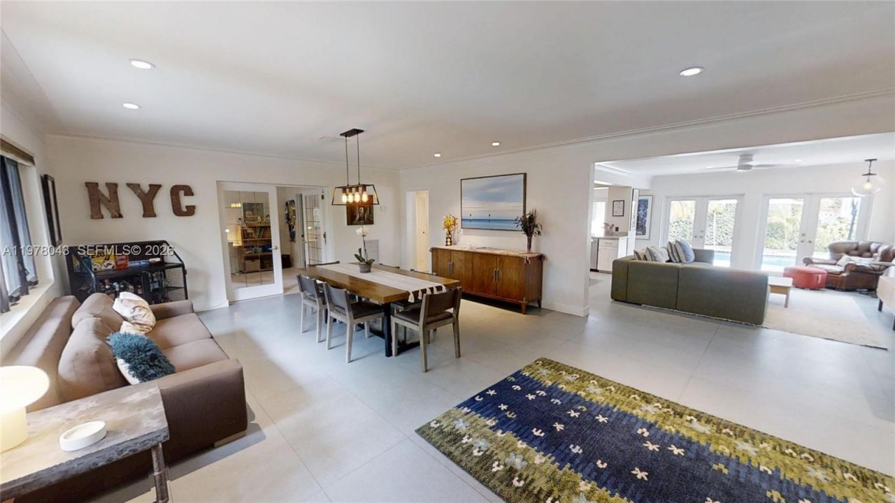 1131 NE 97th St, Miami Shores, FL 33138 Photo