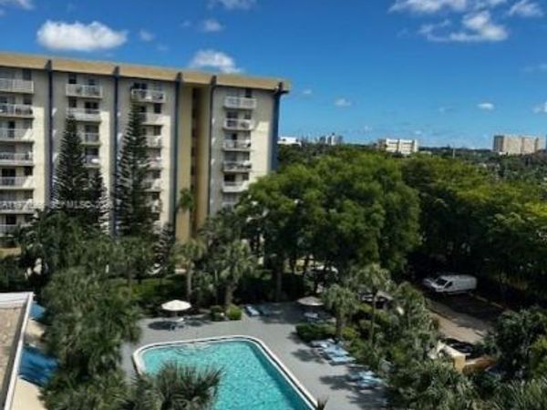 801 NW 47th Ave , Unit 717W, Miami, FL 33126