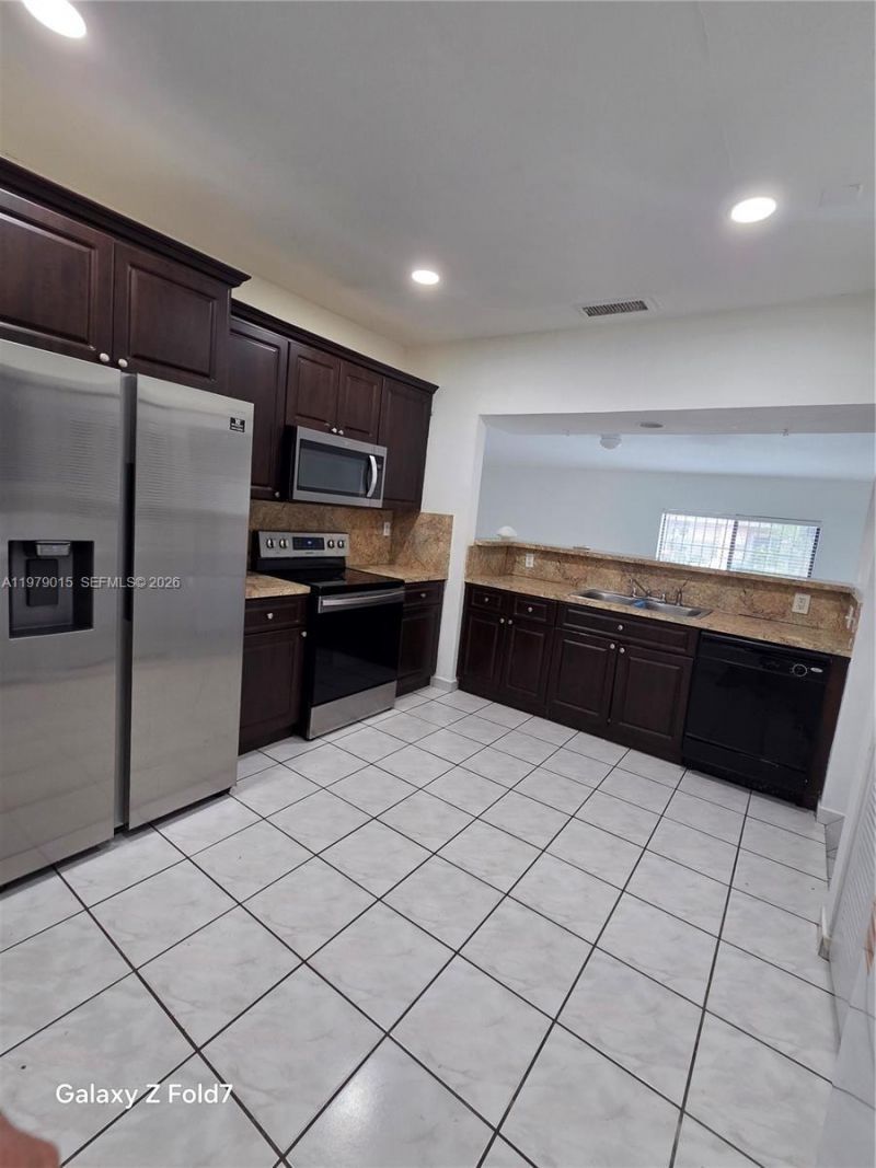 7439 SW 106th Ct, Miami, FL 33173 Photo