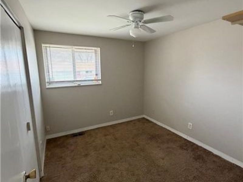 2633 Della Drive, Dayton, OH 45417 Photo 2