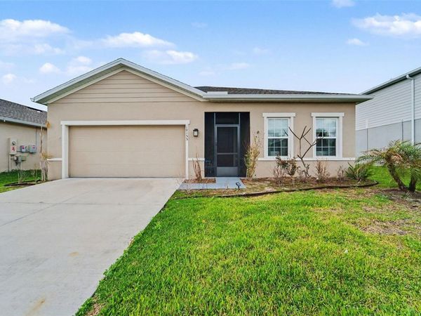 10155 GLIDING EAGLE WAY , LAND O LAKES, FL 34638