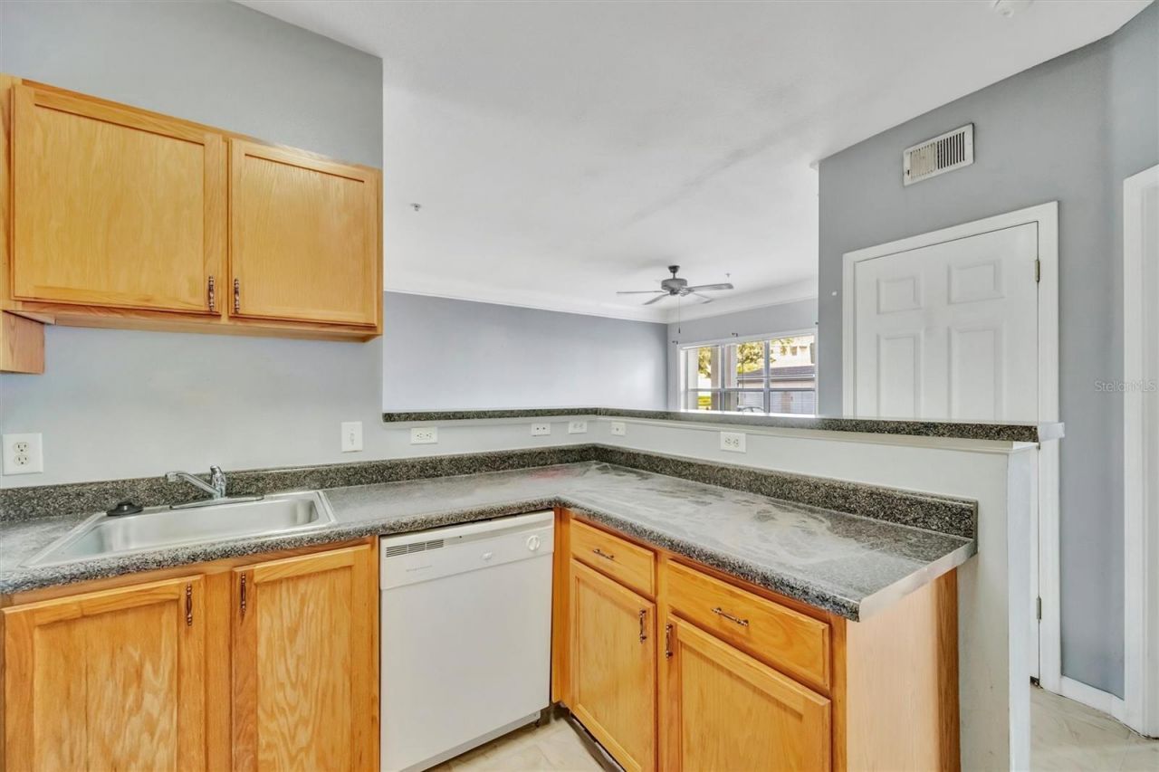 4802 51st Street W, Unit 1313, Bradenton, FL 34210 Photo