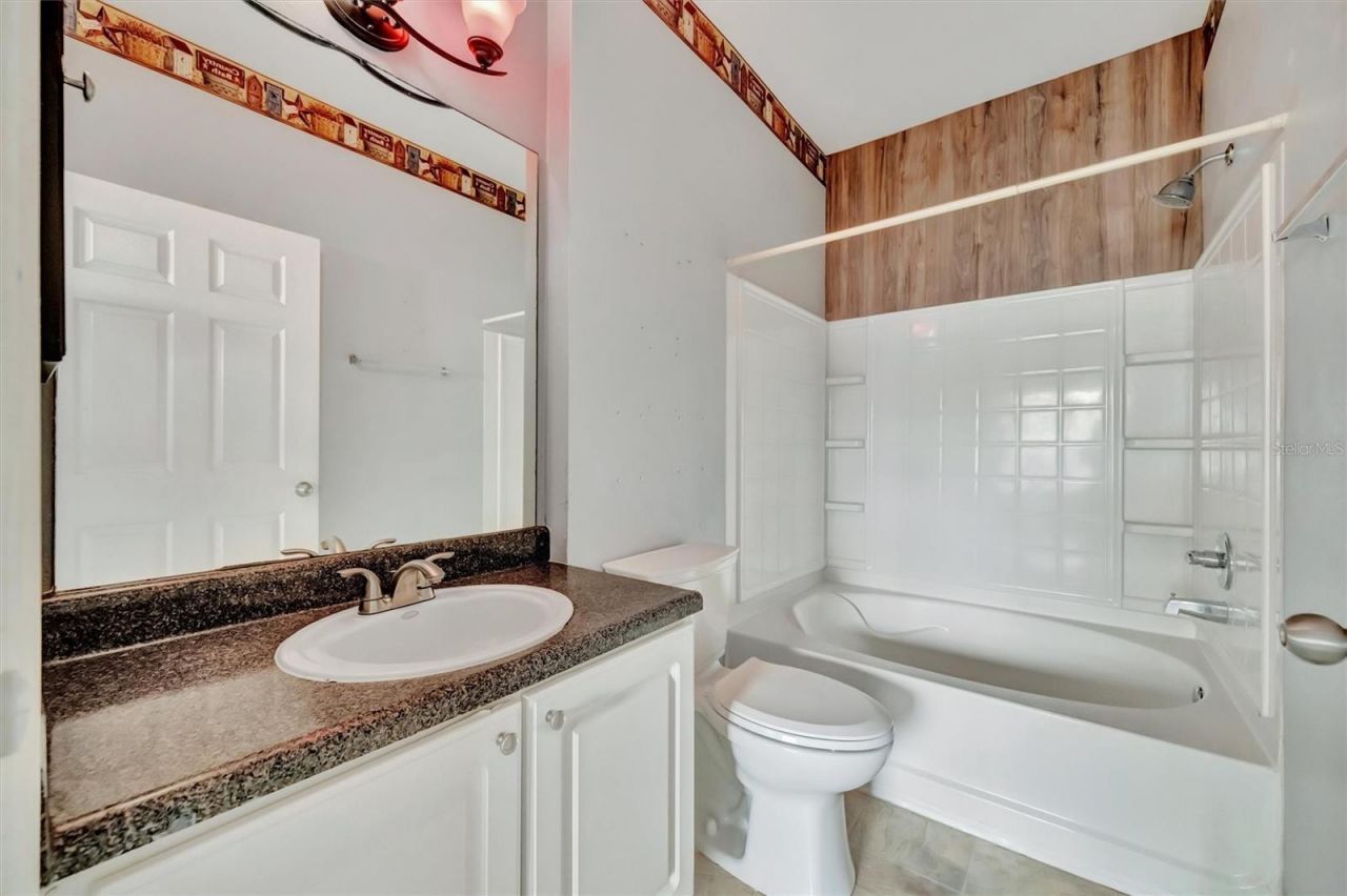 4802 51st Street W, Unit 1313, Bradenton, FL 34210 Photo