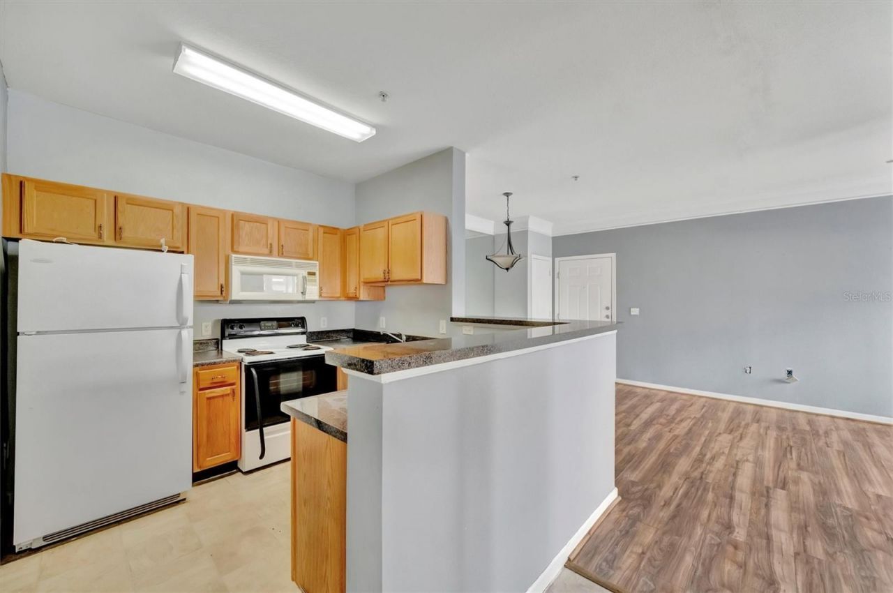 4802 51st Street W, Unit 1313, Bradenton, FL 34210 Photo