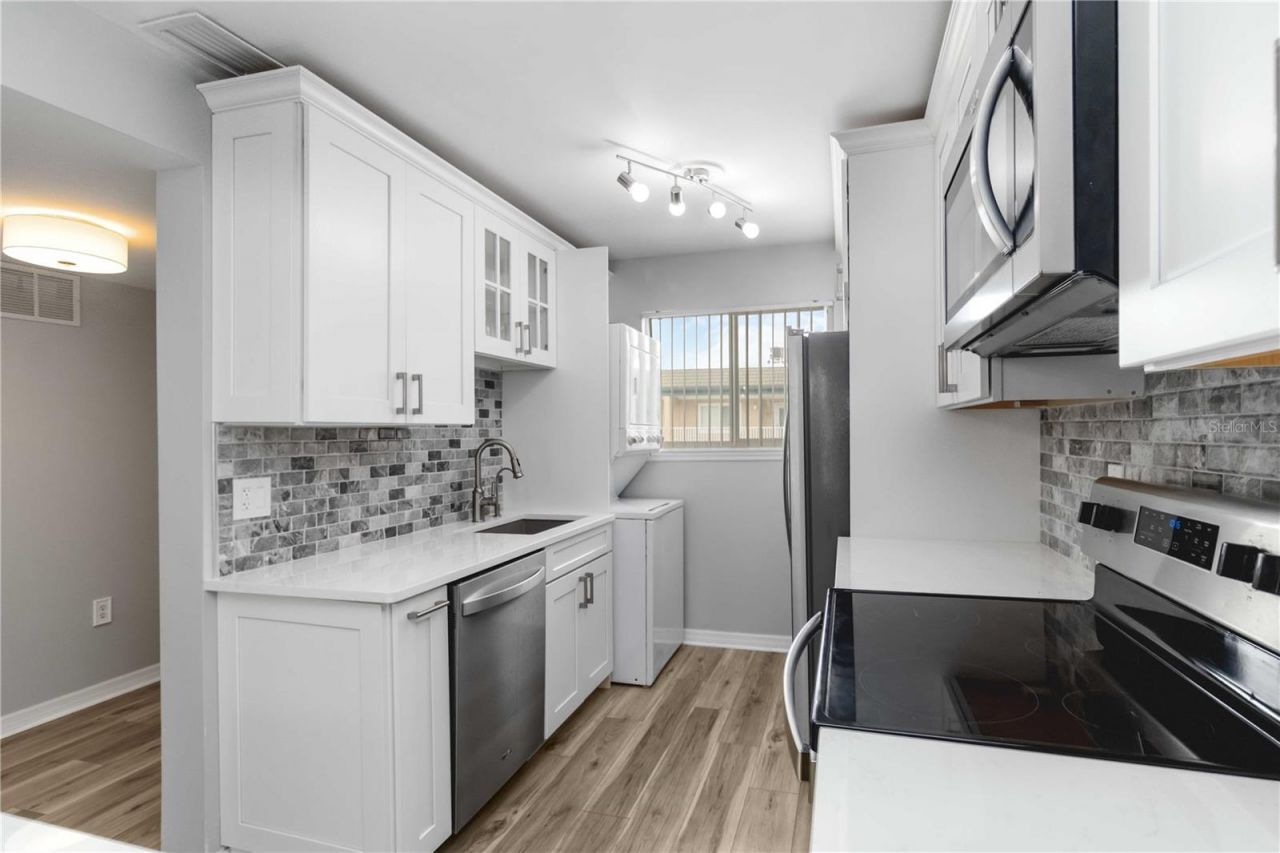 150 Harborside Avenue, Unit 307, Punta Gorda, FL 33950 Photo