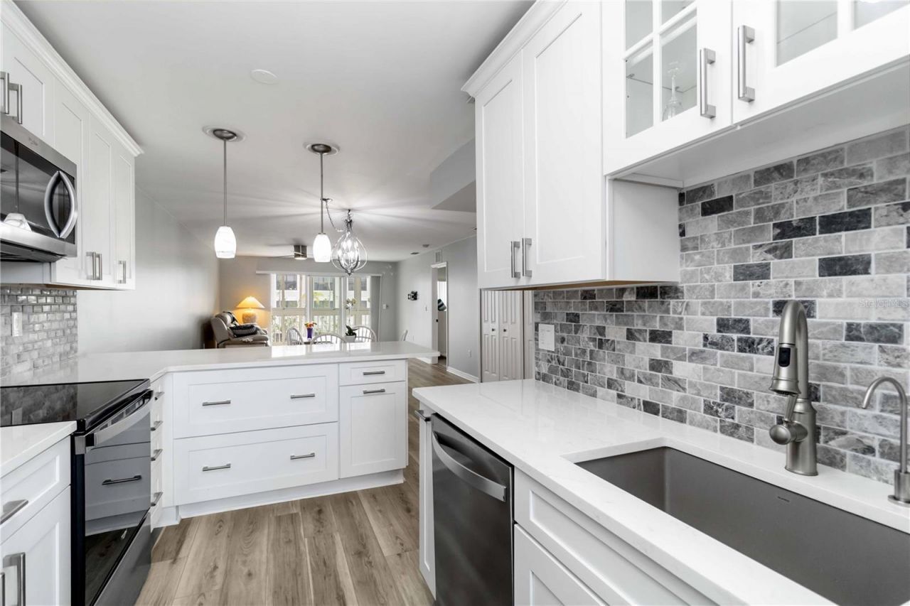 150 Harborside Avenue, Unit 307, Punta Gorda, FL 33950 Photo