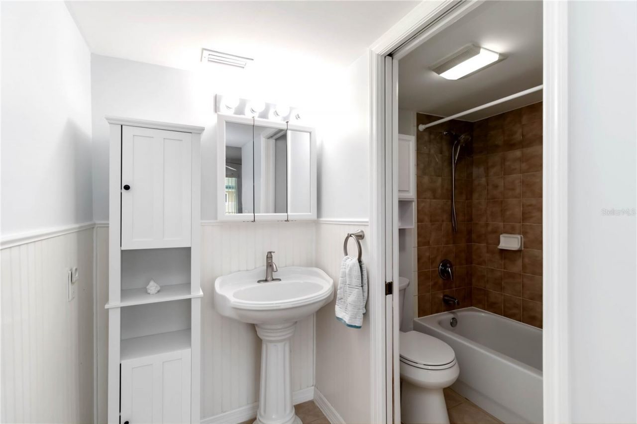 150 Harborside Avenue, Unit 307, Punta Gorda, FL 33950 Photo