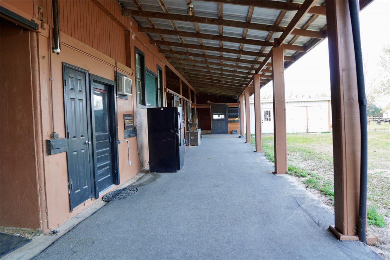 12895 NW Gainesville Road, Reddick, FL 32686 Photo