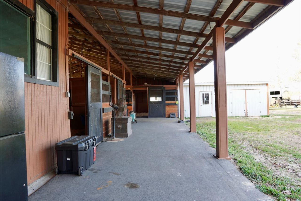 12895 NW Gainesville Road, Reddick, FL 32686 Photo