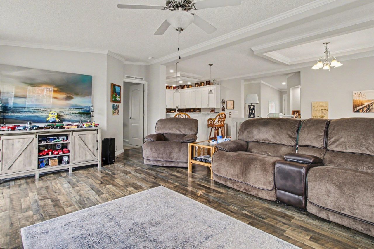 1226 Merrymount Dr. Photo 5