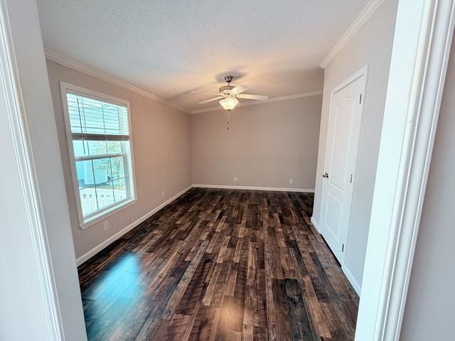 1226 Merrymount Dr. Photo 8