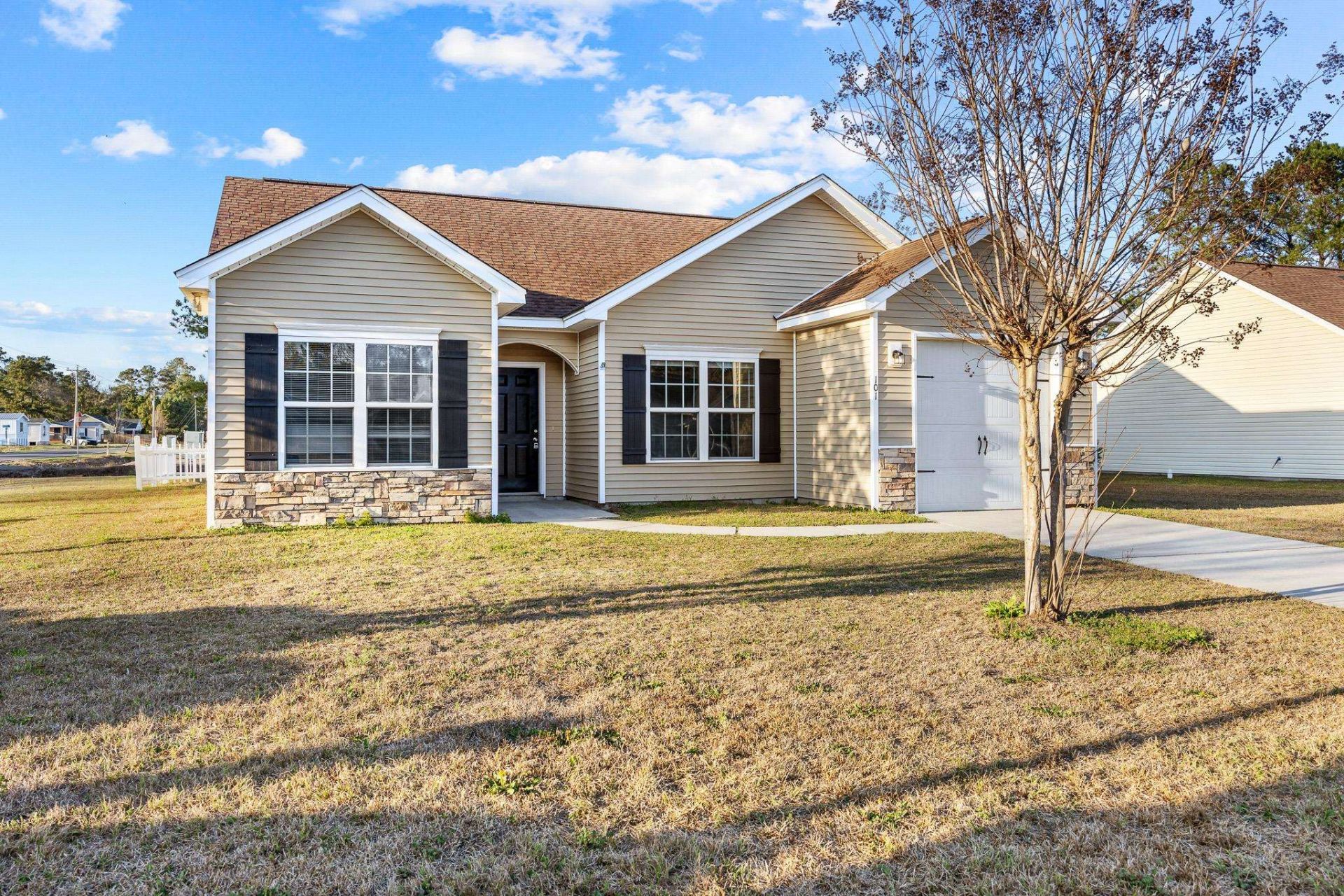 101 Cottage Creek Circle Photo 2