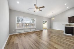 101 Cottage Creek Circle photo 4