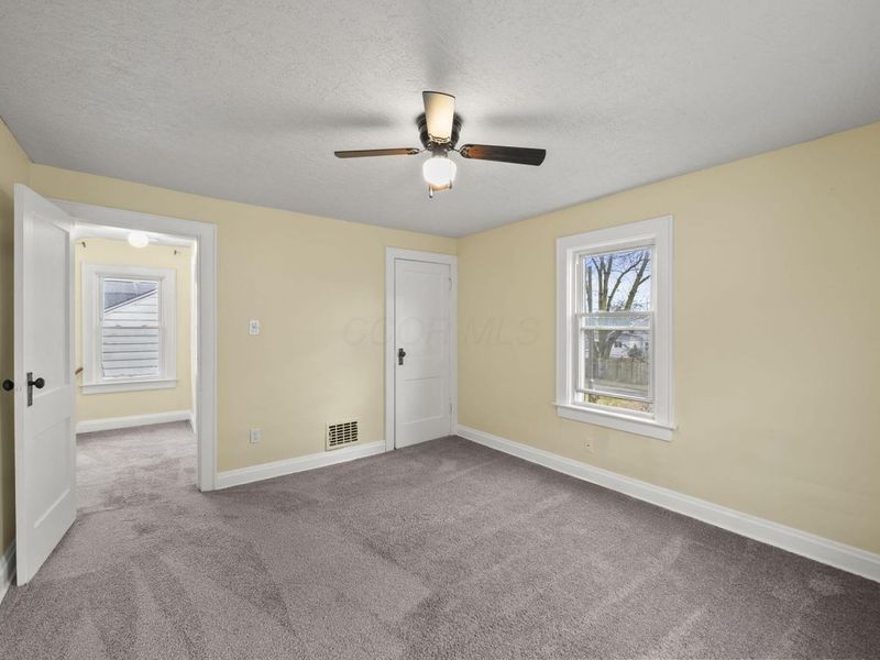 653 E Gates Street , Columbus, OH 43206 Photo 15