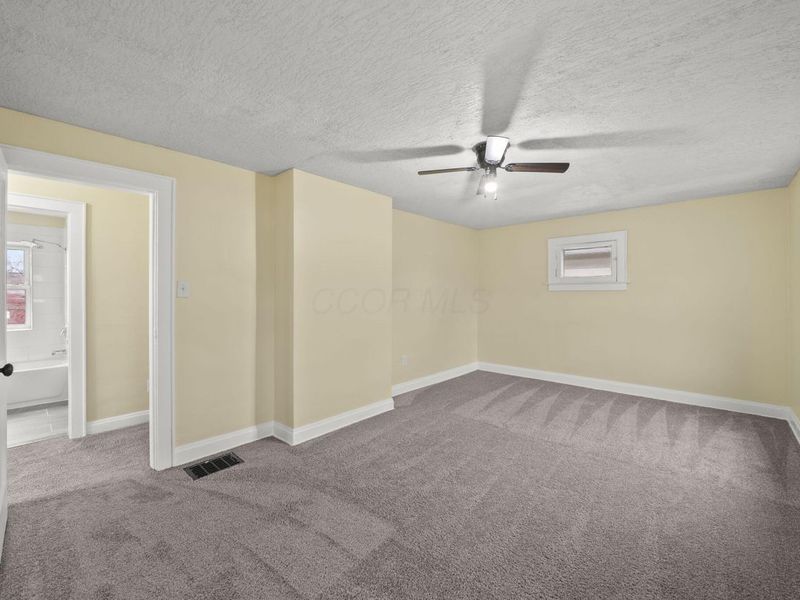 653 E Gates Street , Columbus, OH 43206 Photo 18