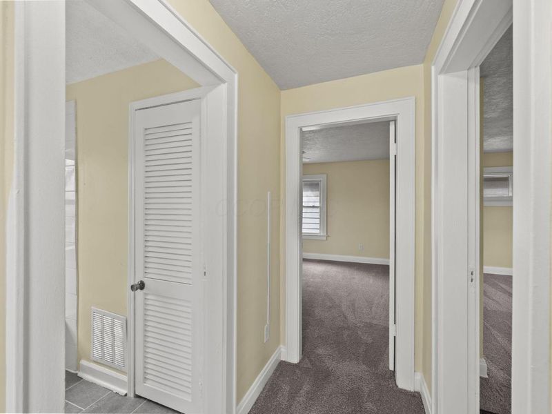 653 E Gates Street , Columbus, OH 43206 Photo 20