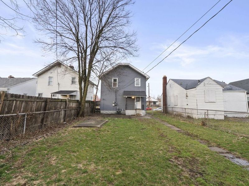 653 E Gates Street , Columbus, OH 43206 Photo 27