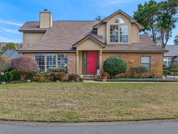 1509 W Mariah Way, Fort Walton Beach, FL 32547