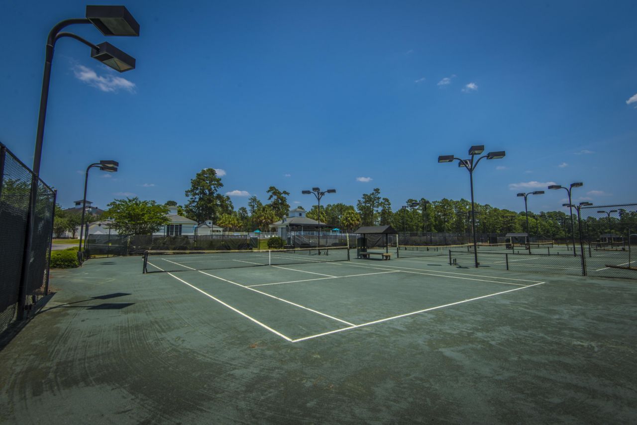 102 Amen Corner Photo 37