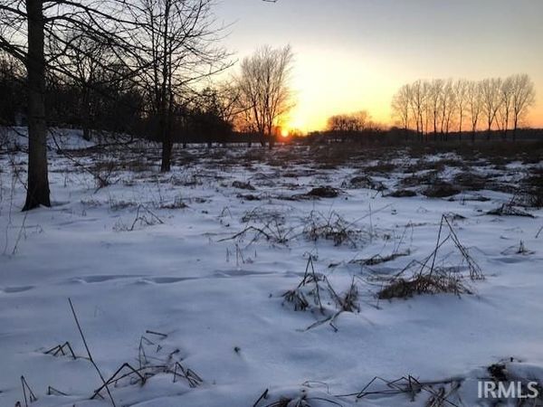 12570 W State Road 32, Yorktown, IN 47396