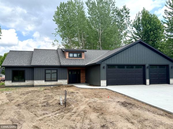 708 16th Avenue N, Sartell, MN 56377