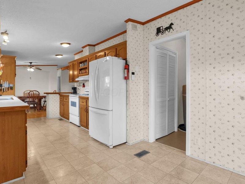 17161 Five Points Pike , Mount Sterling, OH 43143 Photo 13