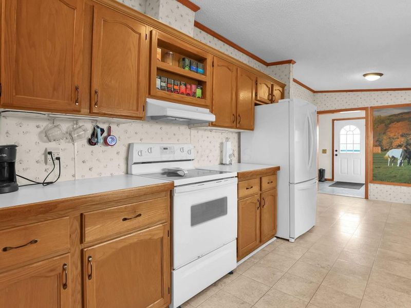 17161 Five Points Pike , Mount Sterling, OH 43143 Photo 6