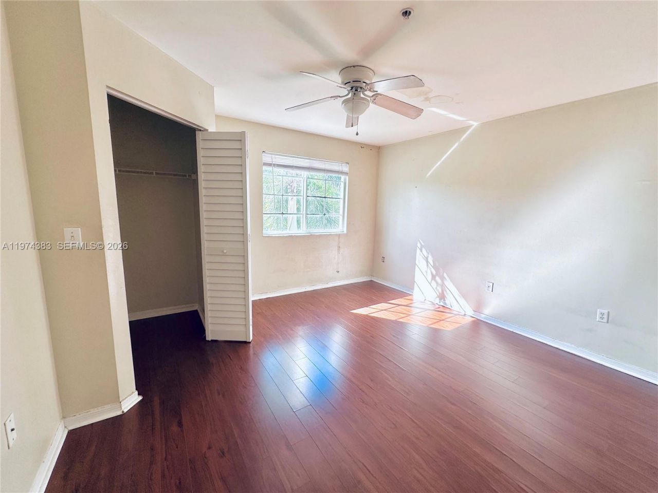 11185 SW 6th St , Unit 303, Pembroke Pines, FL 33025 Photo