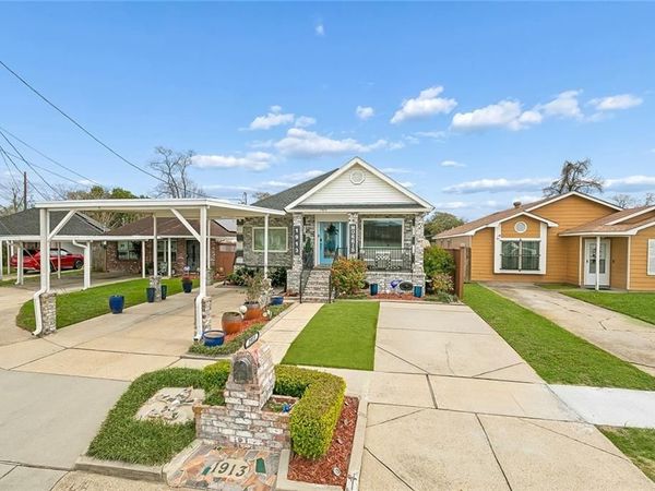 1913 CONSTANTINE Drive , Marrero, LA 70072