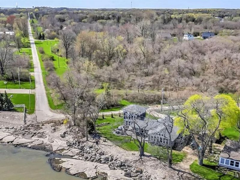 104 East Point, Kelleys Island, OH 43438 Photo 31