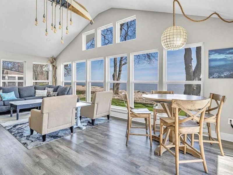 104 East Point, Kelleys Island, OH 43438 Photo 5