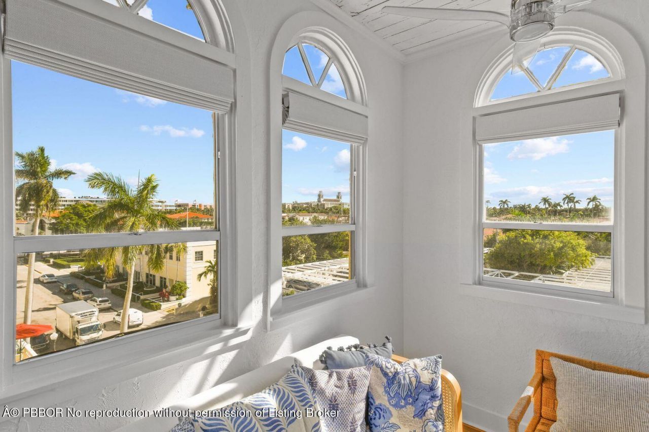 235 Sunrise Avenue, Unit Ph6, Palm Beach, FL 33480 Photo