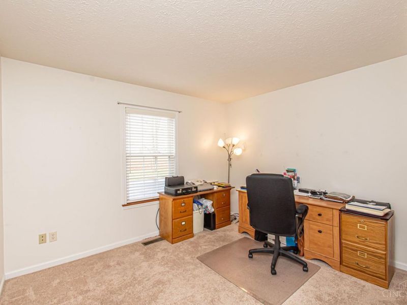 413 Golden Xing, Eaton, OH 45320 Photo 9