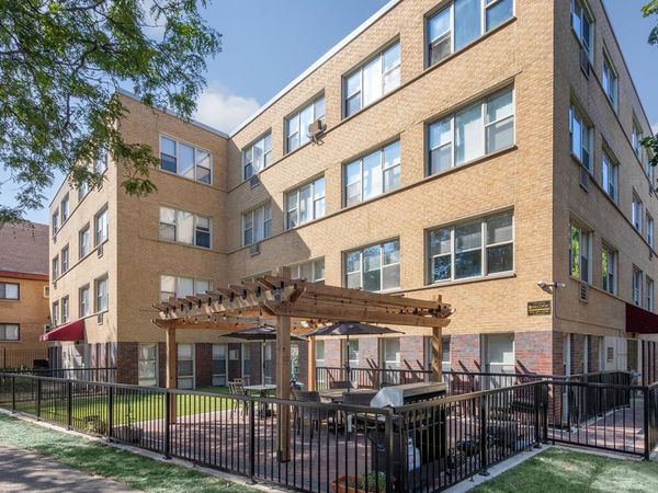 7070 N Sheridan Avenue , Unit 4S, Chicago, IL 60626