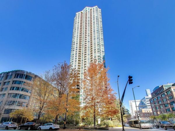 400 N La Salle Street , Unit 1209, Chicago, IL 60654