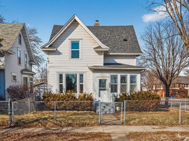 1343 Edmund Avenue, Saint Paul, MN 55104