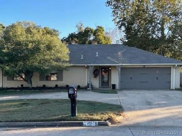 2817 Kimberlea Drive, Muskogee, OK 74403