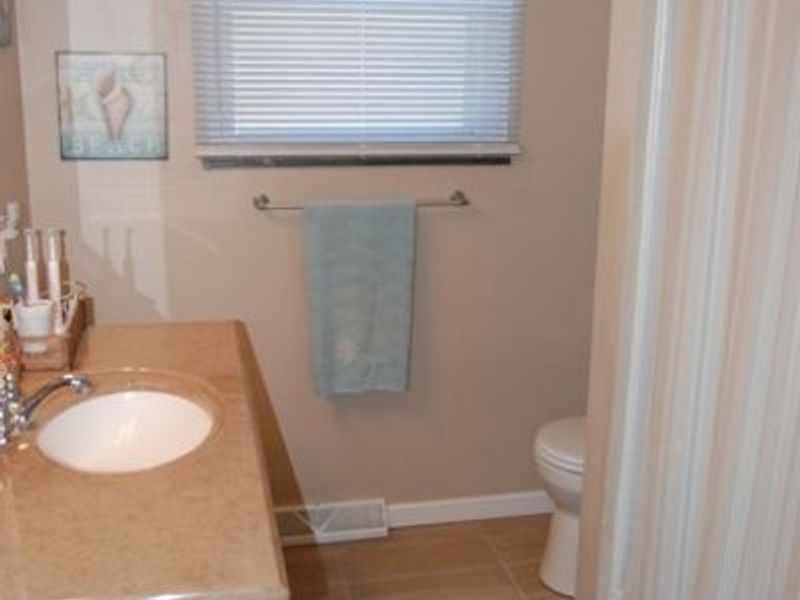 6453 Terre Drive, Brook Park, OH 44142 Photo 11