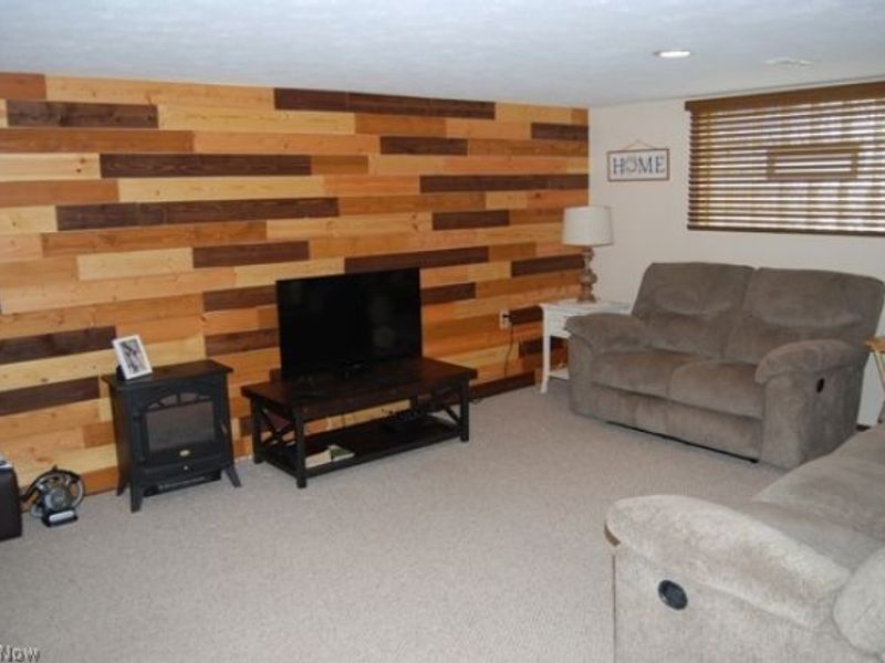 6453 Terre Drive, Brook Park, OH 44142 Photo 13