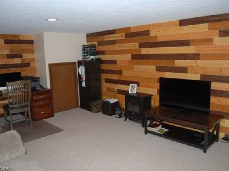 6453 Terre Drive, Brook Park, OH 44142 Photo 14