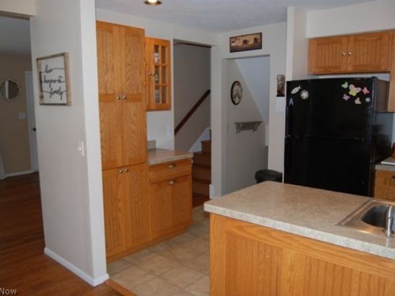 6453 Terre Drive, Brook Park, OH 44142 Photo 4