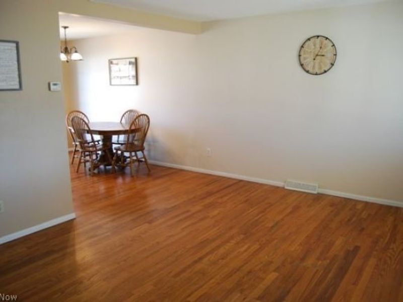 6453 Terre Drive, Brook Park, OH 44142 Photo 6