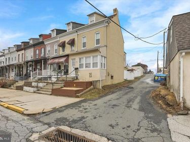 646 FERN AVENUE, READING, PA 19611