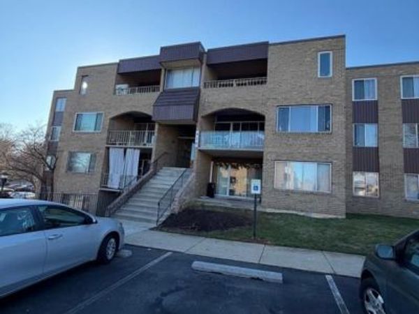418 GIRARD STREET, Unit 302, GAITHERSBURG, MD 20877