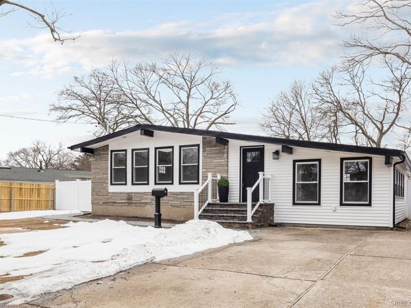 78 Sameul Street, Ronkonkoma, NY 11779