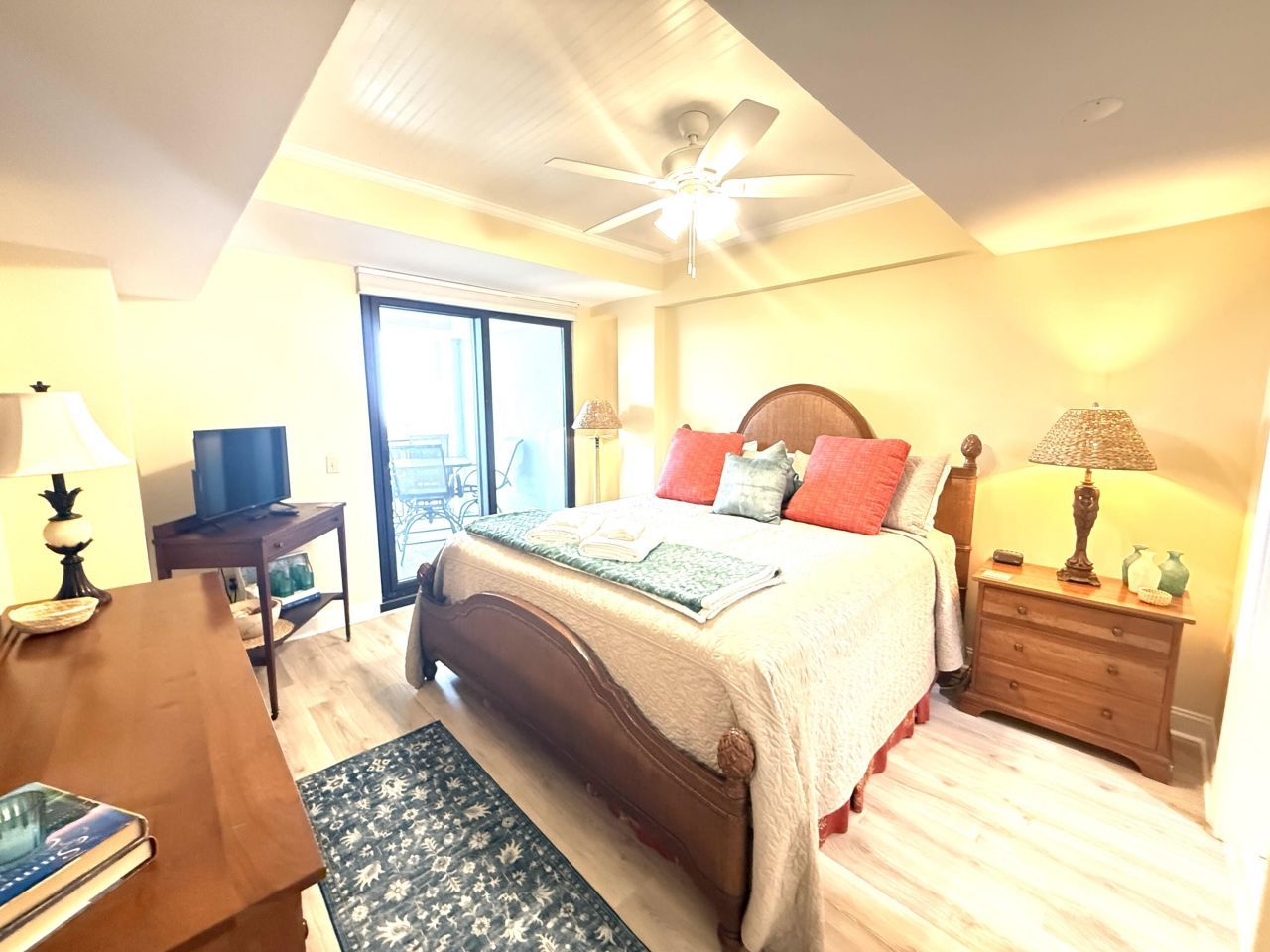 305 Shipwatch-a (1/13th Share#1) Photo 5