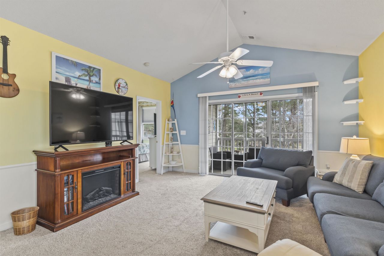 5825 Catalina Dr. Photo 17